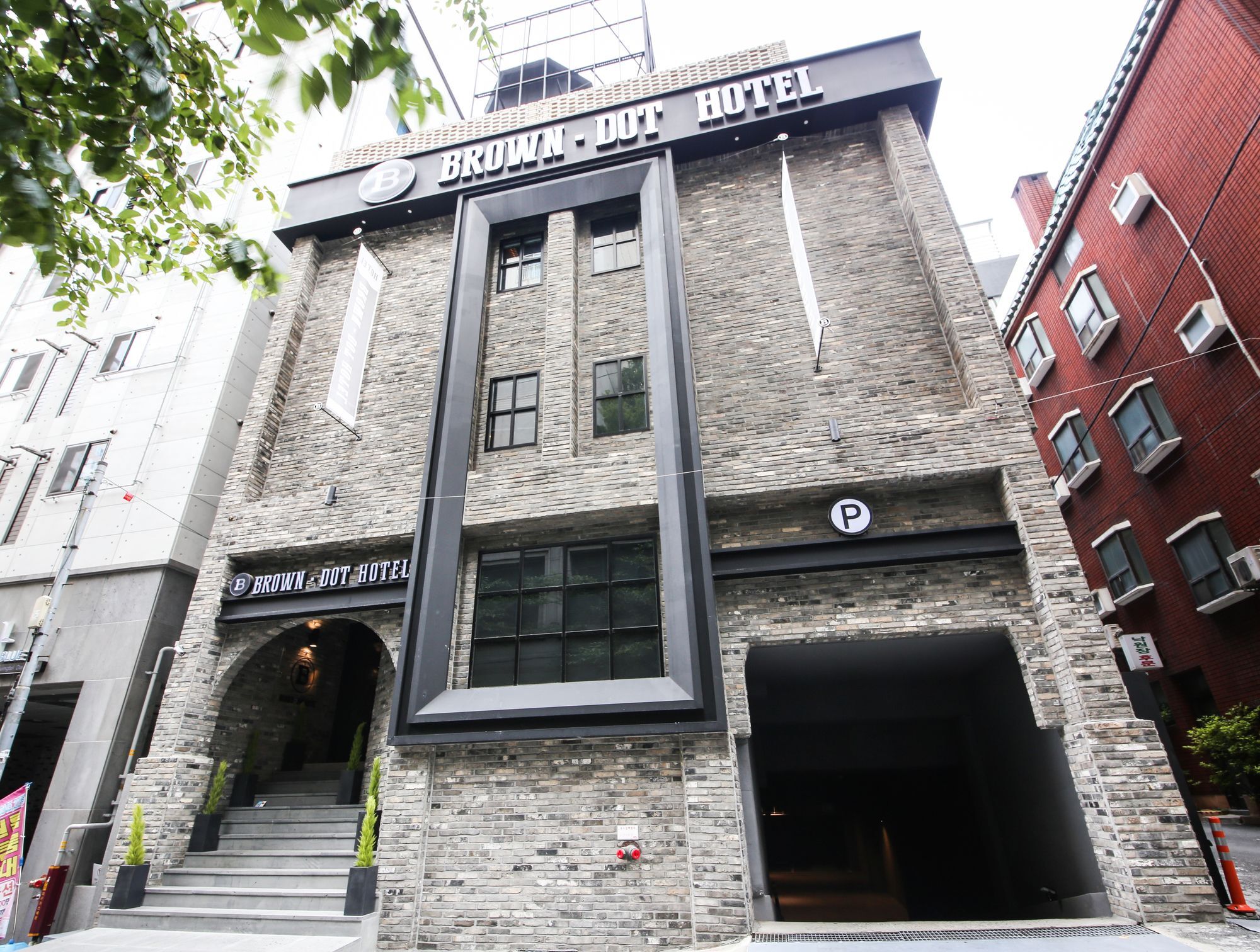 Brown Dot Hotel Yangjeong Busan Exterior foto