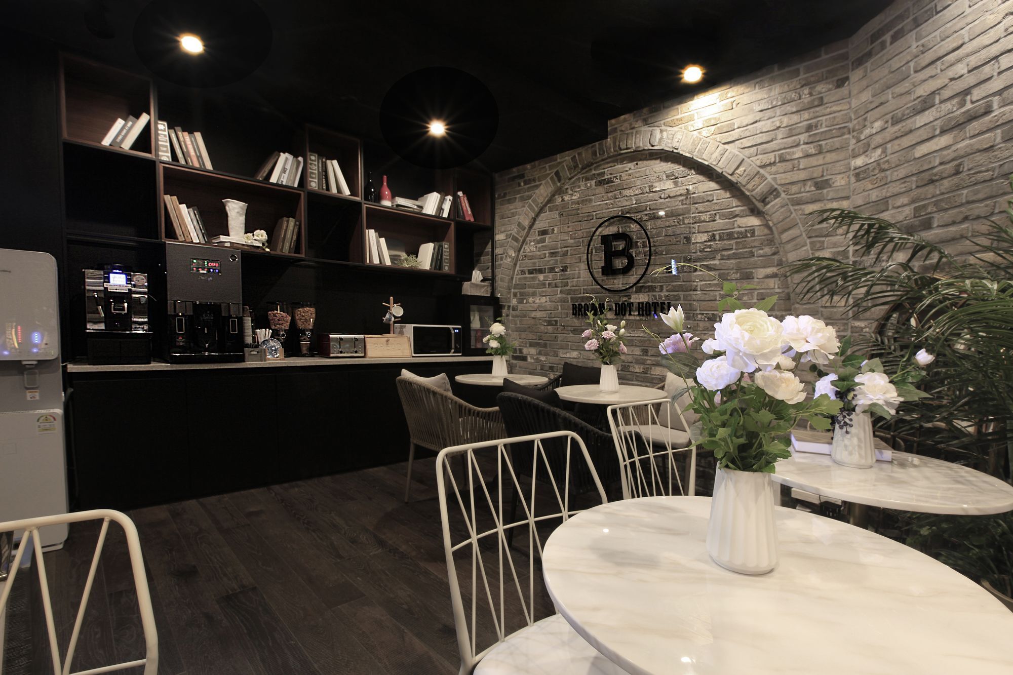Brown Dot Hotel Yangjeong Busan Exterior foto