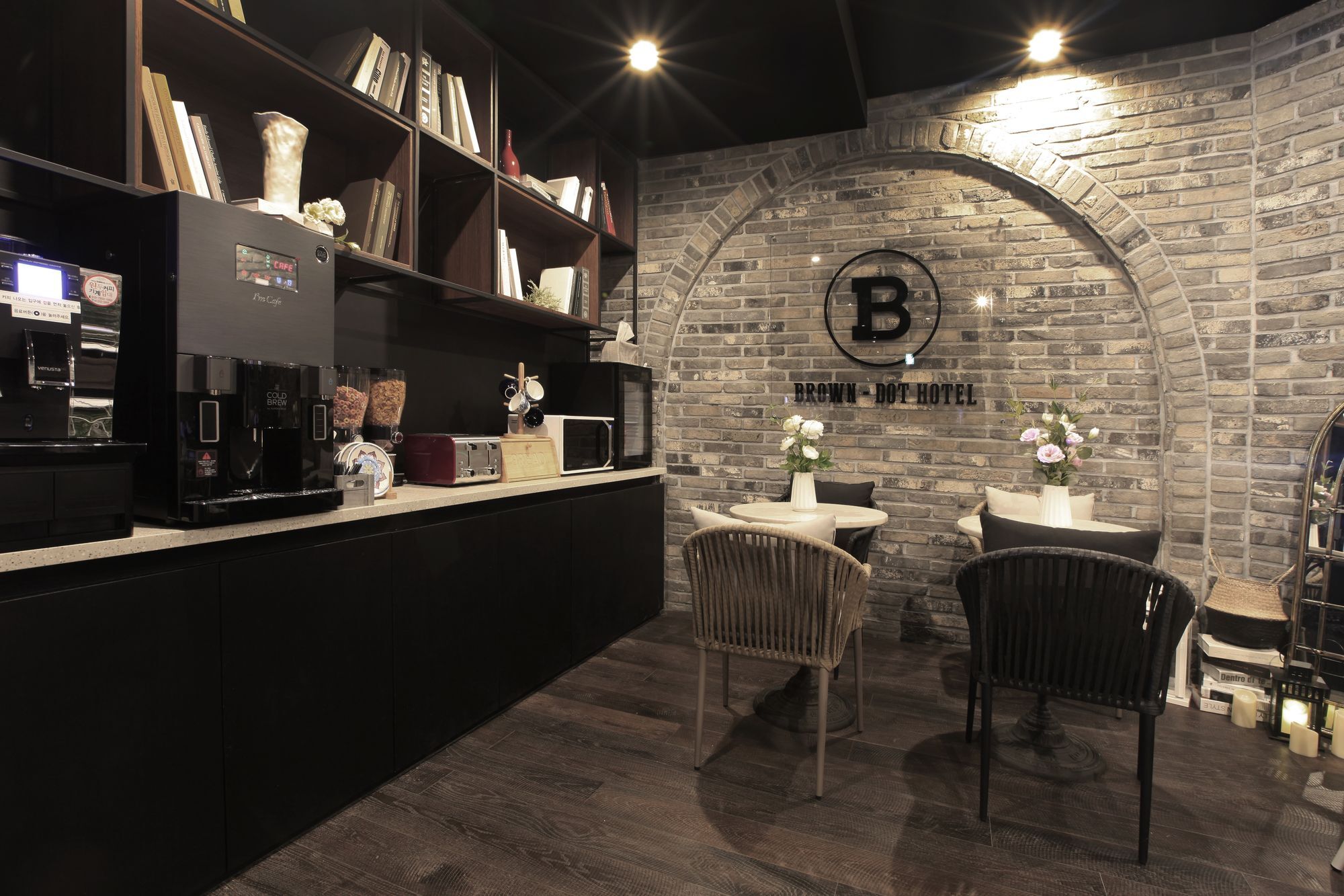 Brown Dot Hotel Yangjeong Busan Exterior foto