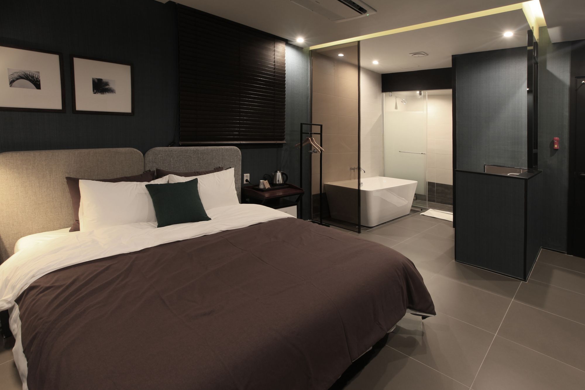 Brown Dot Hotel Yangjeong Busan Exterior foto