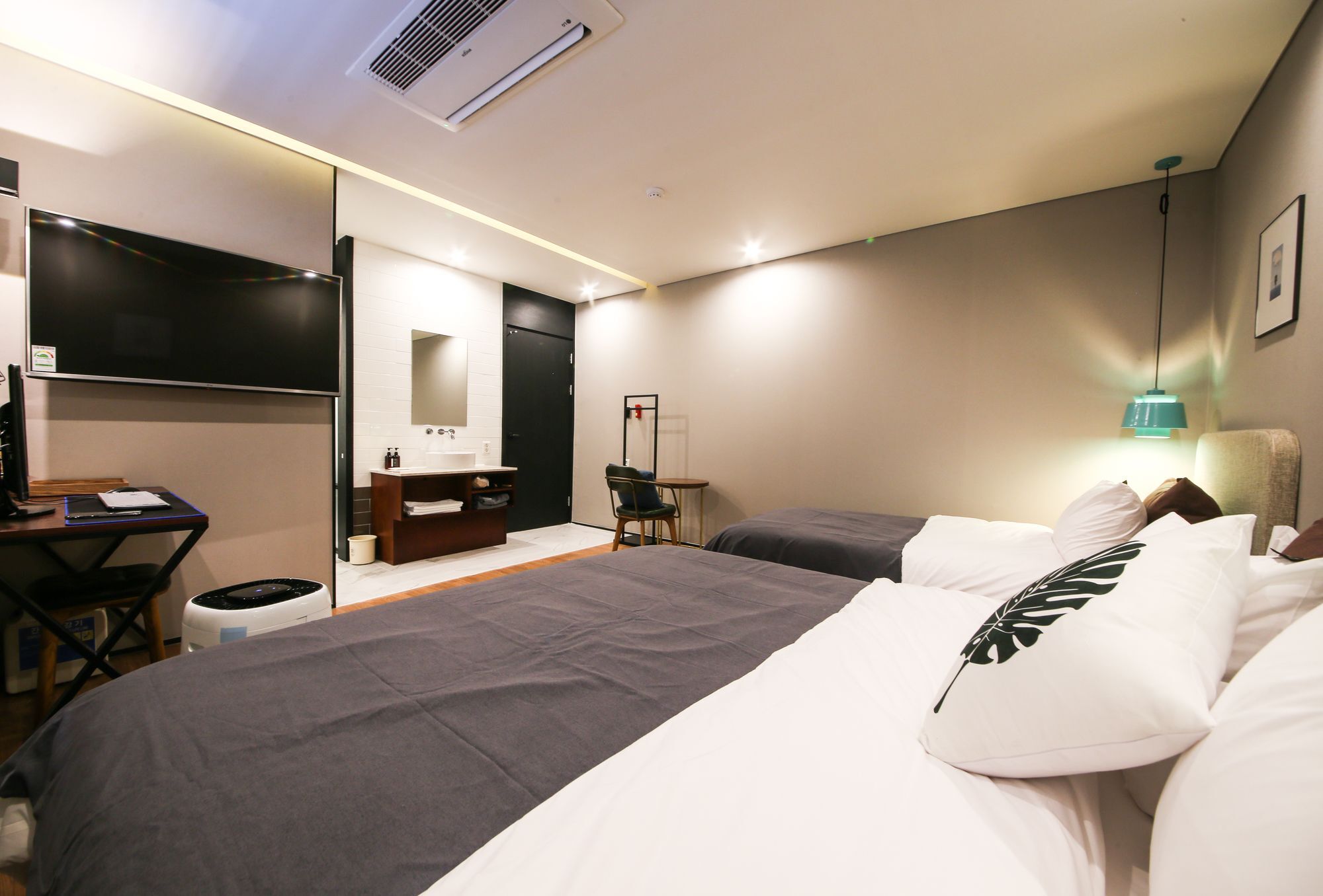 Brown Dot Hotel Yangjeong Busan Exterior foto